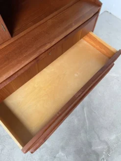 Secrétaire teck danois des années 60