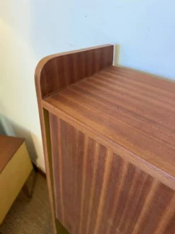 Secrétaire vintage compact placage acajou