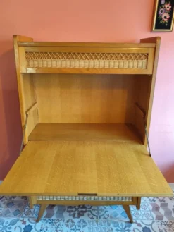 Secrétaire vintage en bois et rotin