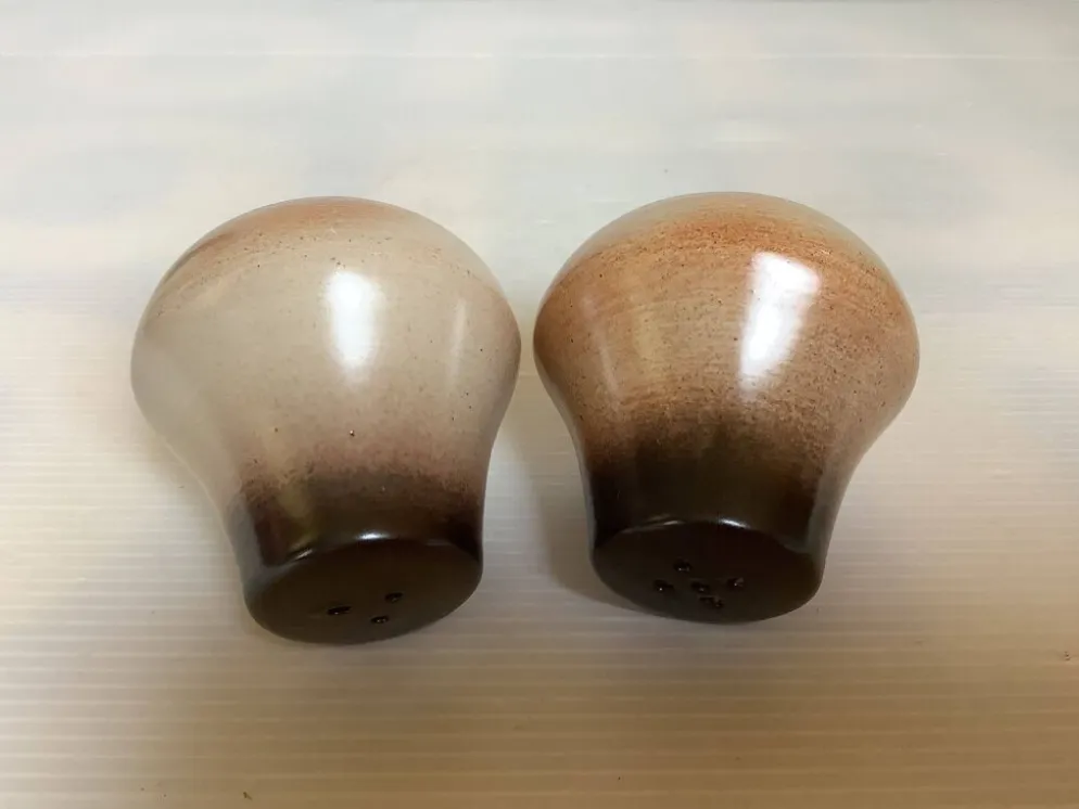 Sel et poivre céramique marron beige