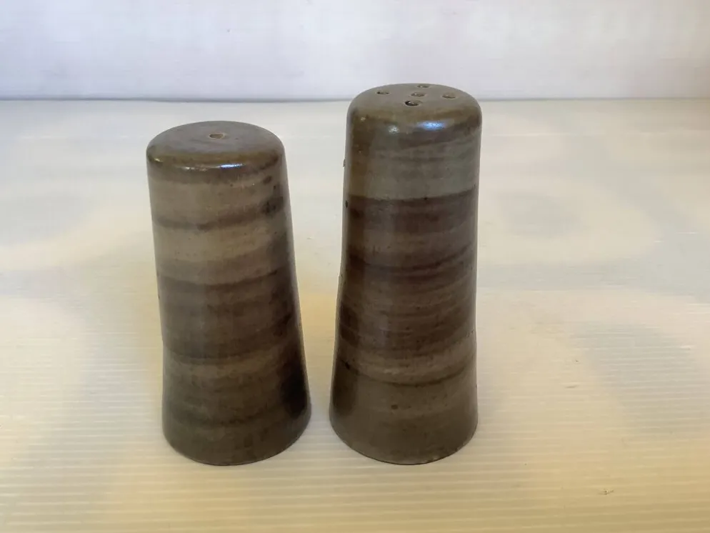 Sel et poivre céramique marron
