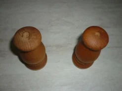 Sel et poivre en bois tourné