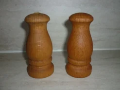 Sel et poivre en bois tourné