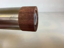 Sel et poivre teck et métal style scandinave