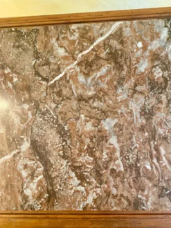 Sellette ancienne en bois sculpté et marbre – fin XIXᵉ