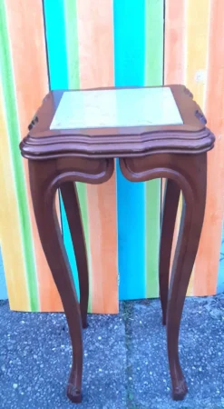 Sellette pieds galbés en bois vernis dessus marbre