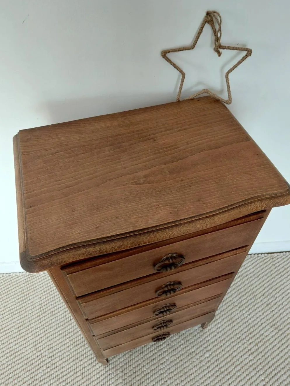 Semainier chiffonnier 5 tiroirs en bois massif style rustique chic