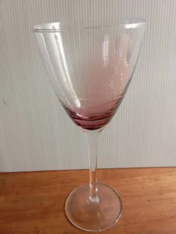 Serie de 8 verres a pieds vintage