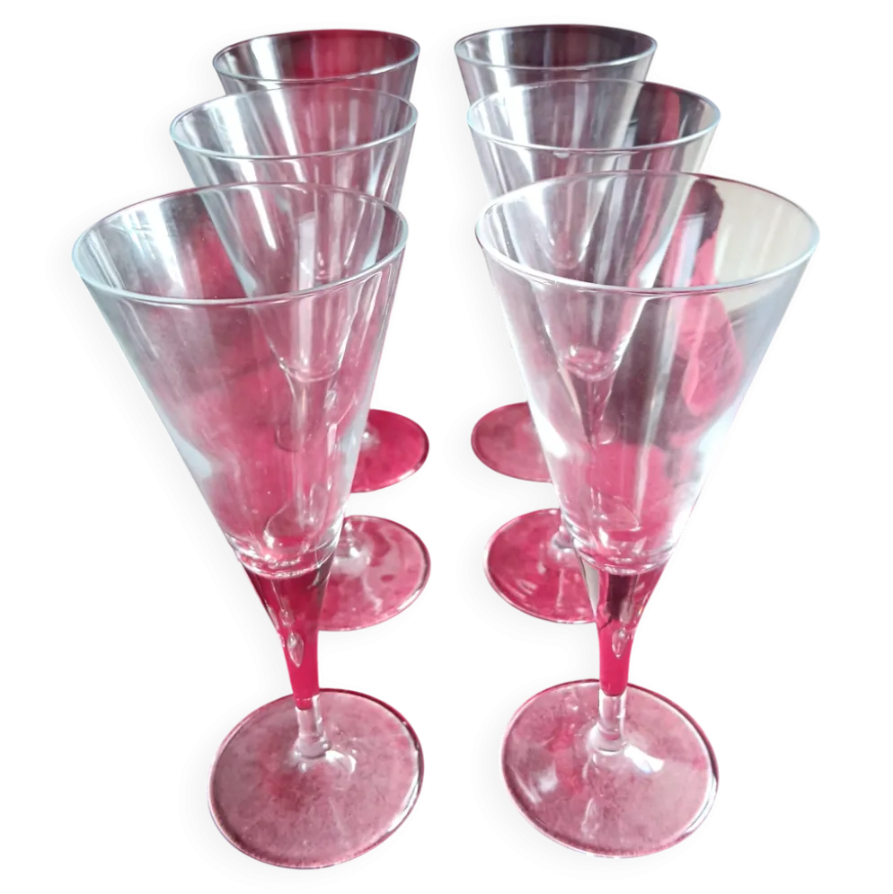 Serie de 6 verres "flûtes" en verre souffle
