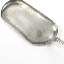 Serveur à gâteau Art Déco, en alpacca argenté, Halphen, France, années 1920