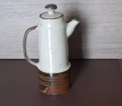 service a café en grès vintage