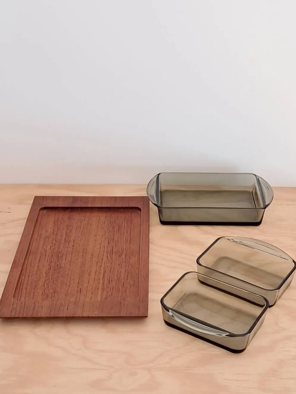 Service apéritif en teck et verre fumé – design scandinave années 60