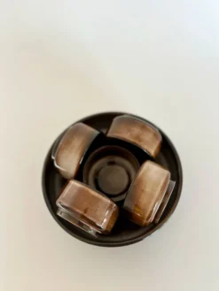 Service à apéritif vintage en céramique marron – 6 pièces