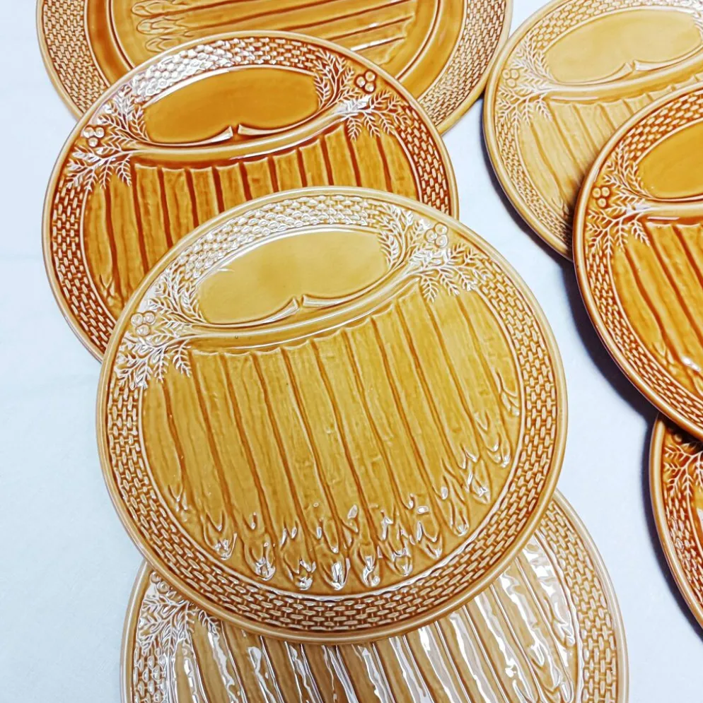 Service à asperges, 6 assiettes et 1 plat
