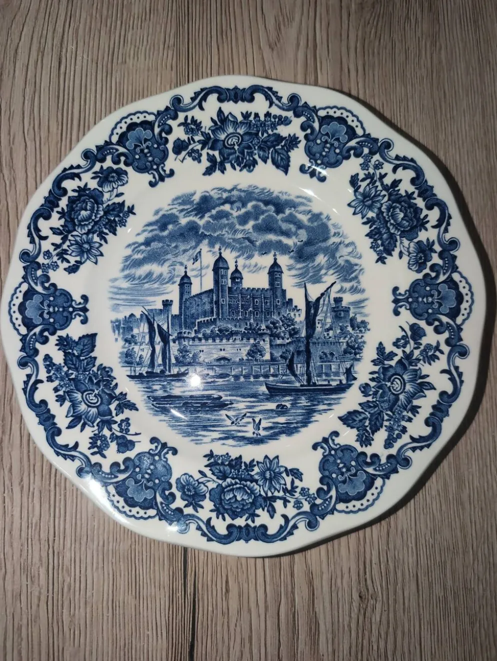 Service 12 Assiettes Plates Enoch Wedgwood Tower of London 20cm Neuf