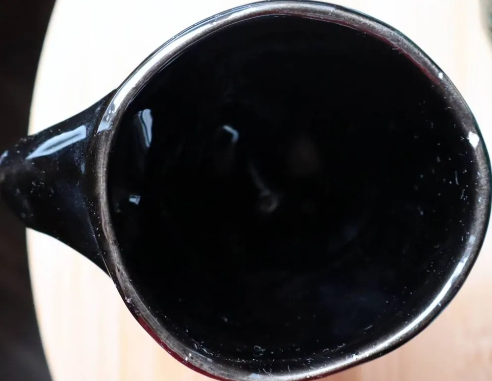 Service à boisson brutaliste en céramique volcanique Fat Lava (H25 cm) - 5
