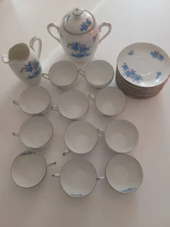 Service à café ancien en porcelaine de Limoges – F. Legrand & Cie