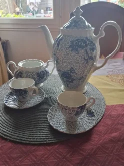 Service à café complet 14 personnes - Johnson Brothers