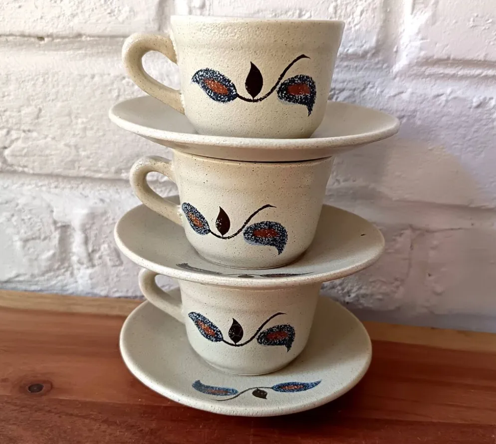 Service à café grès motif floral vintage , faïence de Saint-Amand Sologne