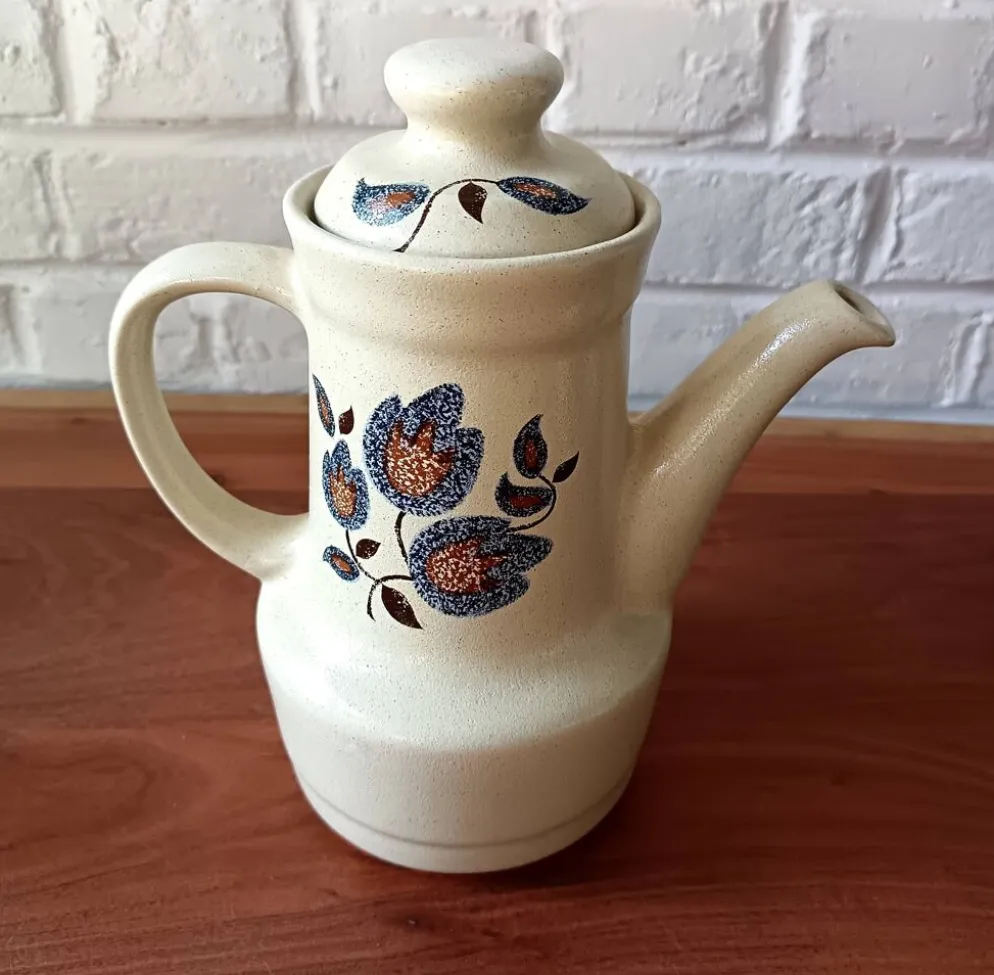 Service à café grès motif floral vintage , faïence de Saint-Amand Sologne