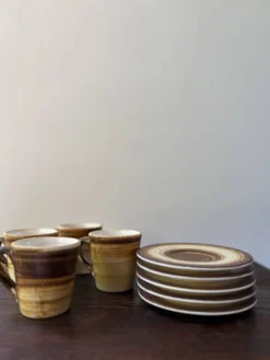 Service à café longchamp marron et jaune