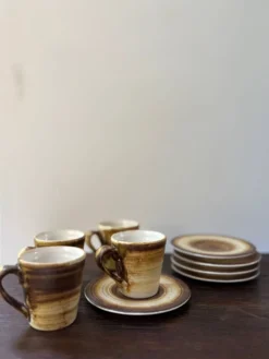 Service à café longchamp marron et jaune
