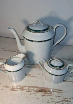 Service à café 3 pièces – Porcelaine de Limoges – Modèle Trianon