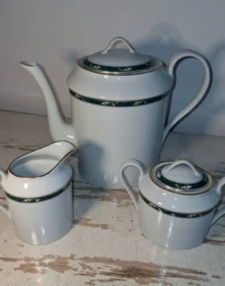 Service à café 3 pièces – Porcelaine de Limoges – Modèle Trianon