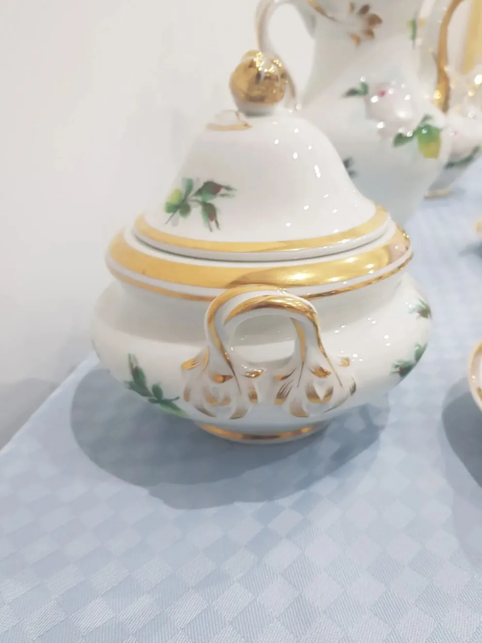 Service à café, porcelaine blanche avec dorure, KPM, Allemagne, 19e siècle