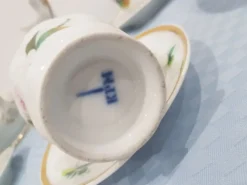 Service à café, porcelaine blanche avec dorure, KPM, Allemagne, 19e siècle