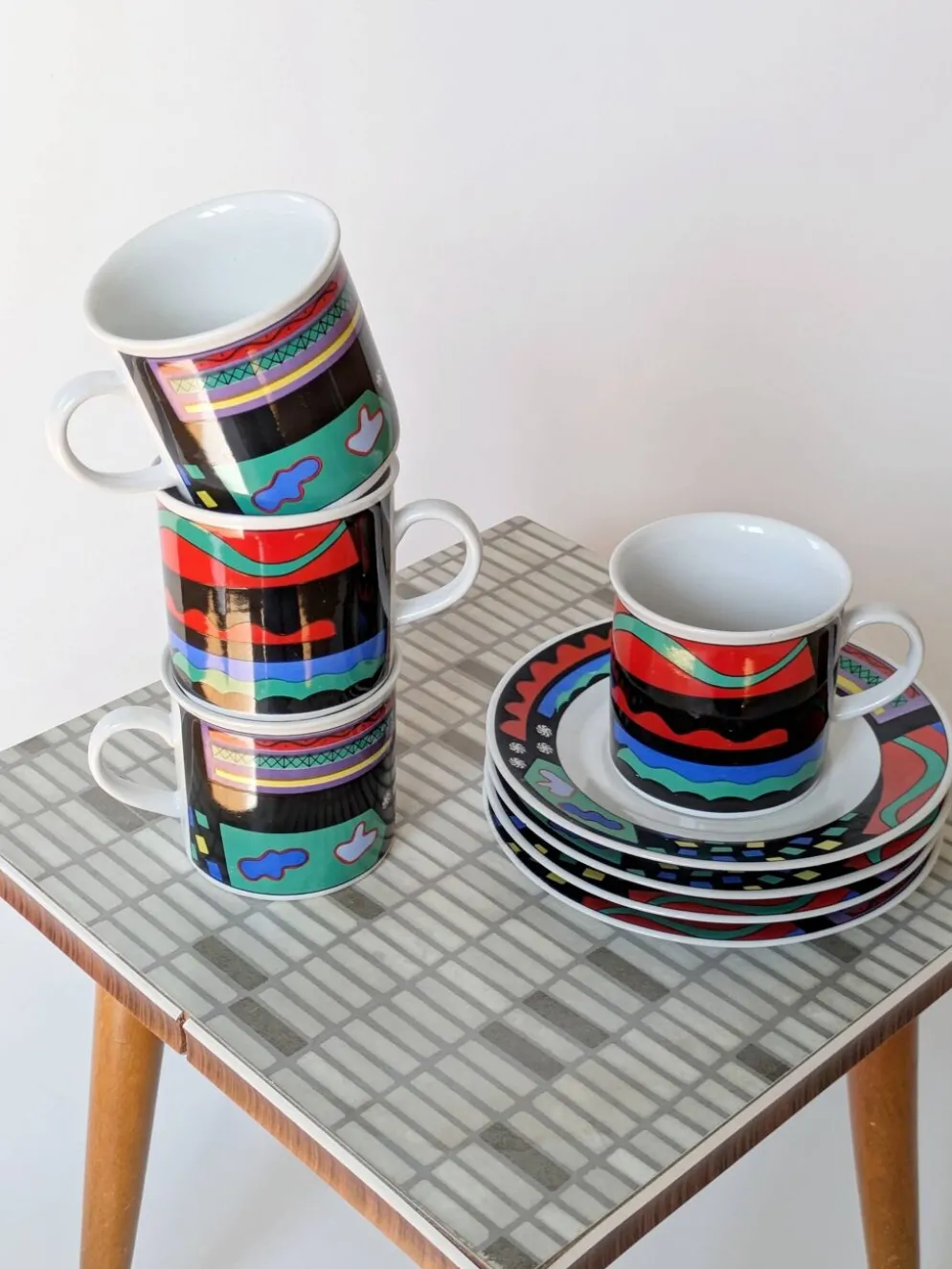 Service à café style Memphis en porcelaine, Burg Lindau, années 80