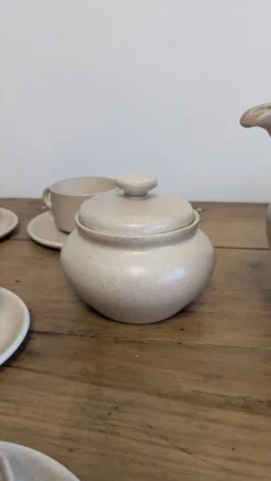 Service à café vintage en grès Les Potiers de l’Abbaye – 12 personnes