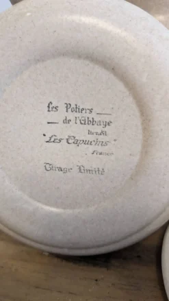 Service à café vintage en grès Les Potiers de l’Abbaye – 12 personnes