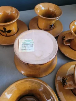 Service à café vintage en porcelaine
