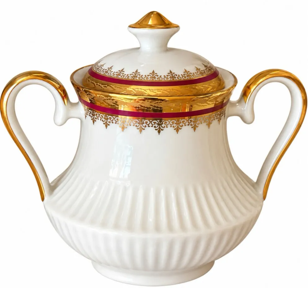 Service complet 78 pièces en porcelaine de Limoges filet or
