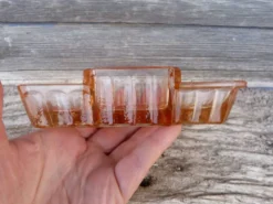 Service à condiment en verre moulé rose transparent