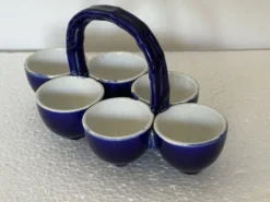 Service Coquetier Bleu cobalt en faïence atelier Georges Dreyfus vers 1900