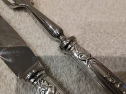 Service à découper 2 pièces en metal argenté orfèvre Ercuis Louis XV