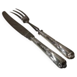 Service à découper 2 pièces en metal argenté orfèvre Ercuis Louis XV