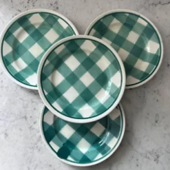 Service de 4 assiettes à carreaux