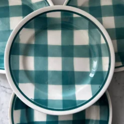 Service de 4 assiettes à carreaux