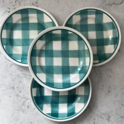 Service de 4 assiettes à carreaux