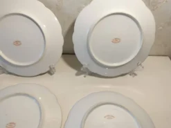 Service de 12 assiettes en porcelaine de Paris - H. Béziat / Maison Blender