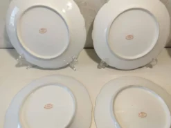 Service de 12 assiettes en porcelaine de Paris - H. Béziat / Maison Blender