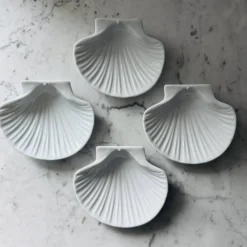 Service de 4 coupelles coquillage