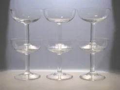 Service de 6 coupes à champagne
