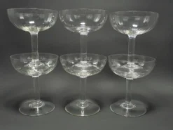 Service de 6 coupes à champagne