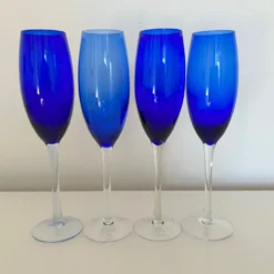 Service de 4 flûtes bleues