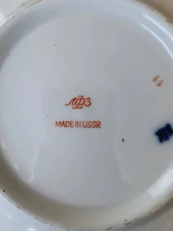 Service à dessert russe en porcelaine
