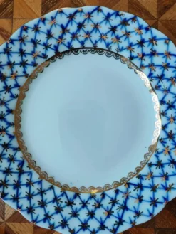 Service à dessert russe en porcelaine